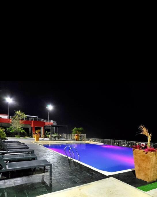 Villa La Rosa With Spectacular View Of Ocho Rios Exterior photo